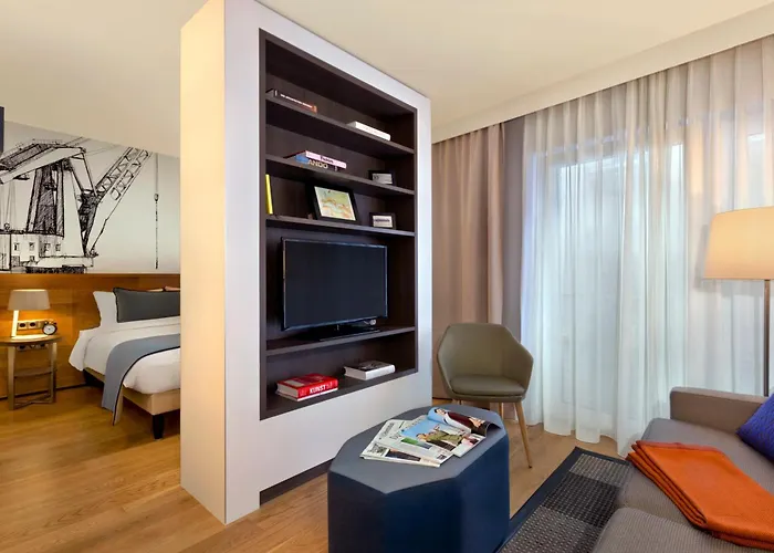 Citadines Michel Hotel apartamentowy