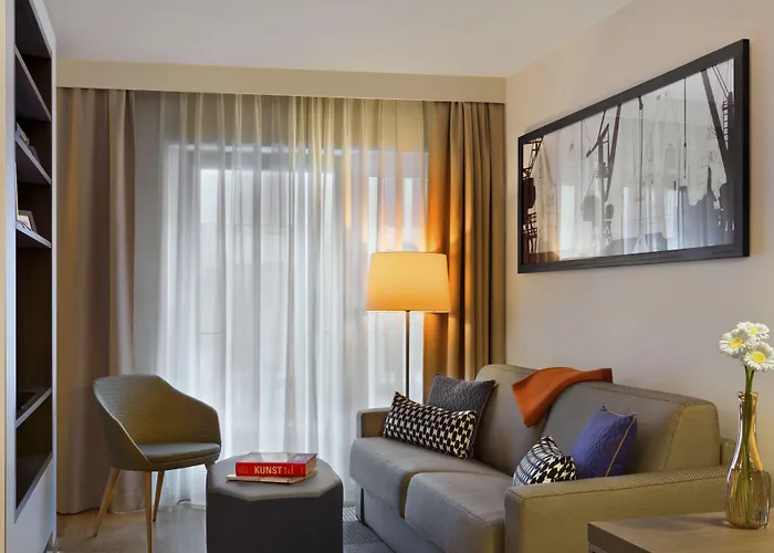 Citadines Michel