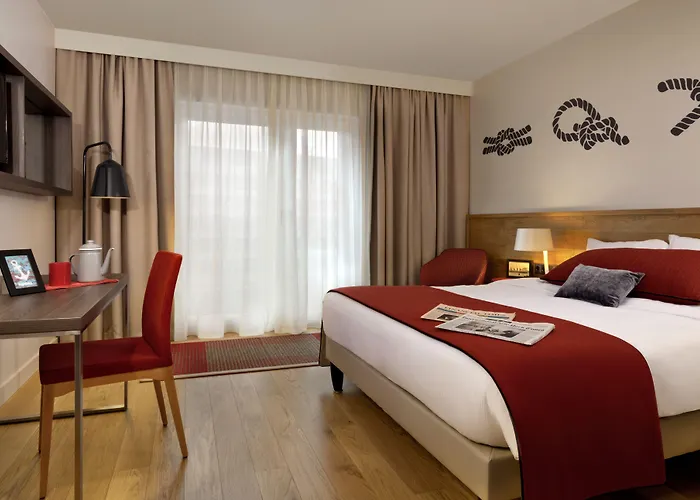 Citadines Michel Aparthotel